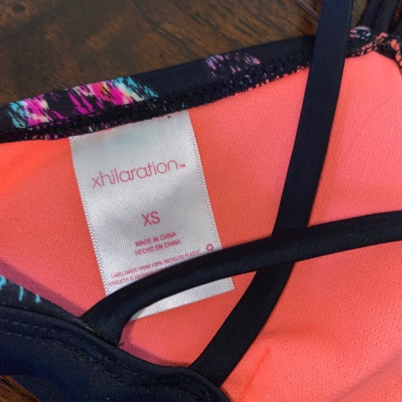 Patterned Bikini Top - Picture 3 of 3